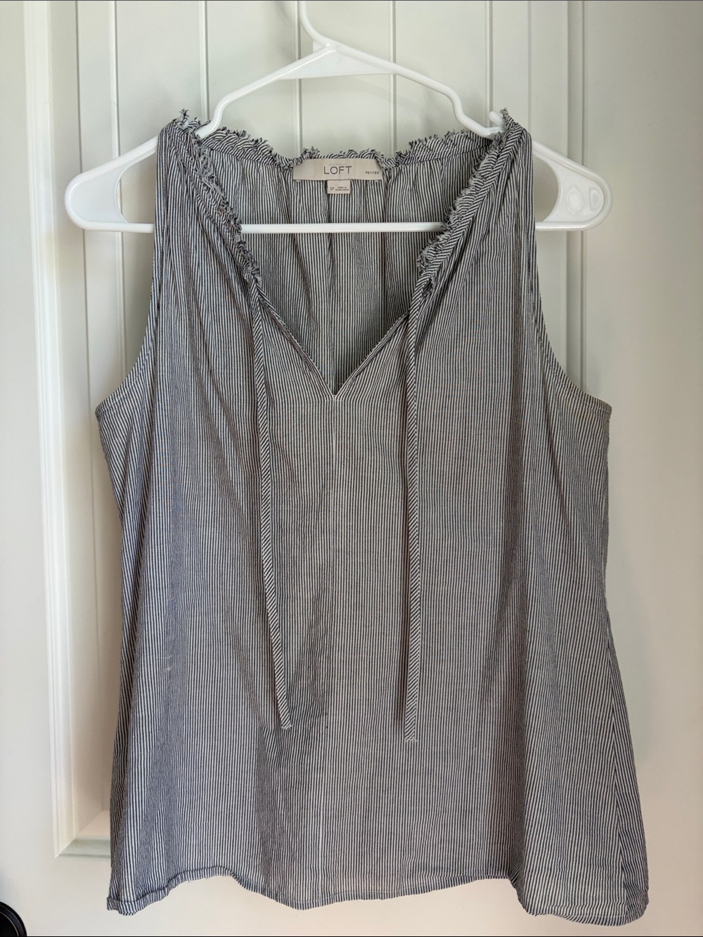 LOFT Women's Black and White Pinstripe Sleeveless V-Neck Camisole